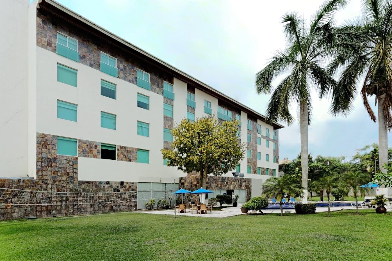 Holiday Inn Express Villahermosa, An Ihg Hotel Exterior photo