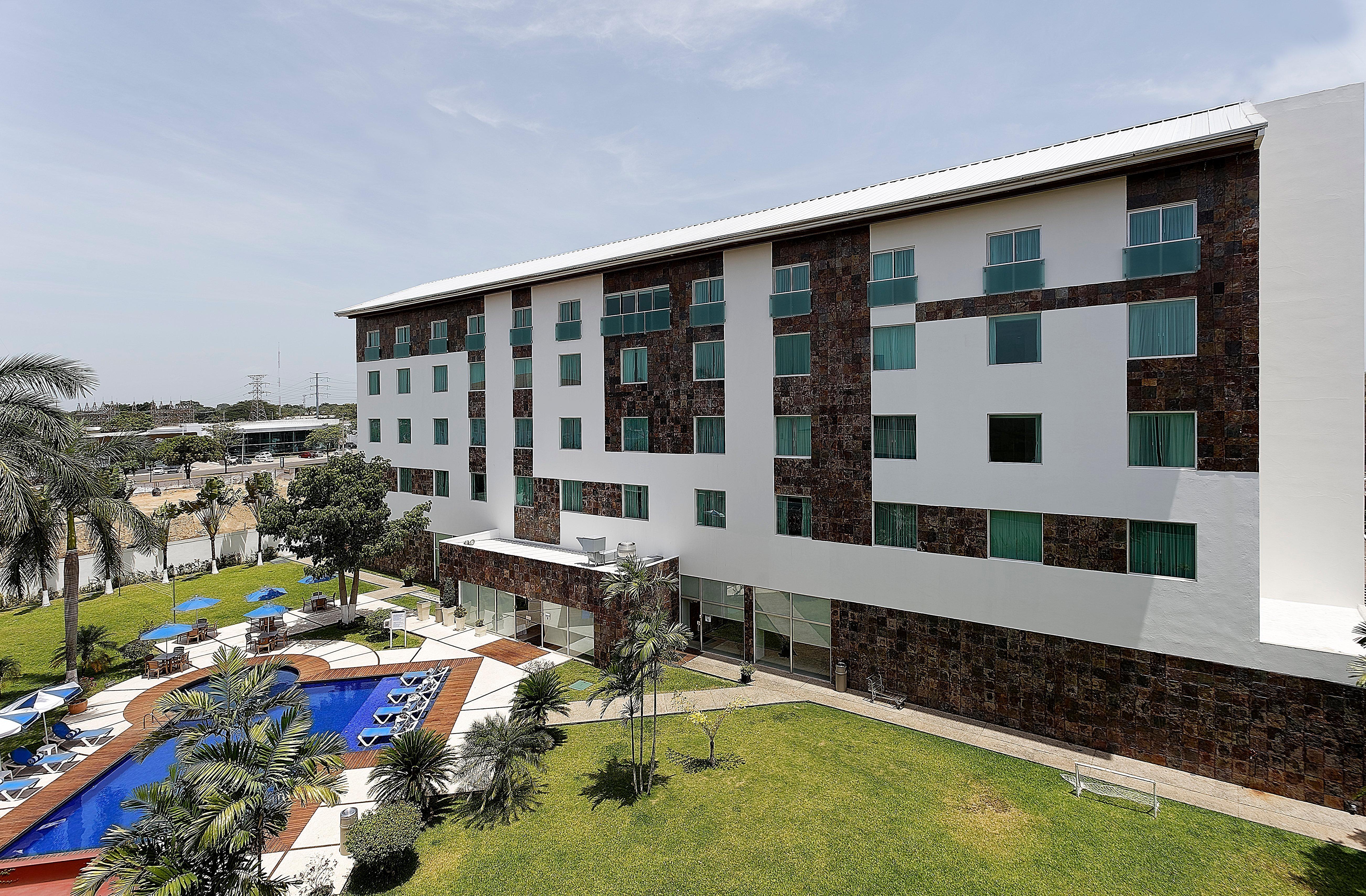 Holiday Inn Express Villahermosa, An Ihg Hotel Exterior photo