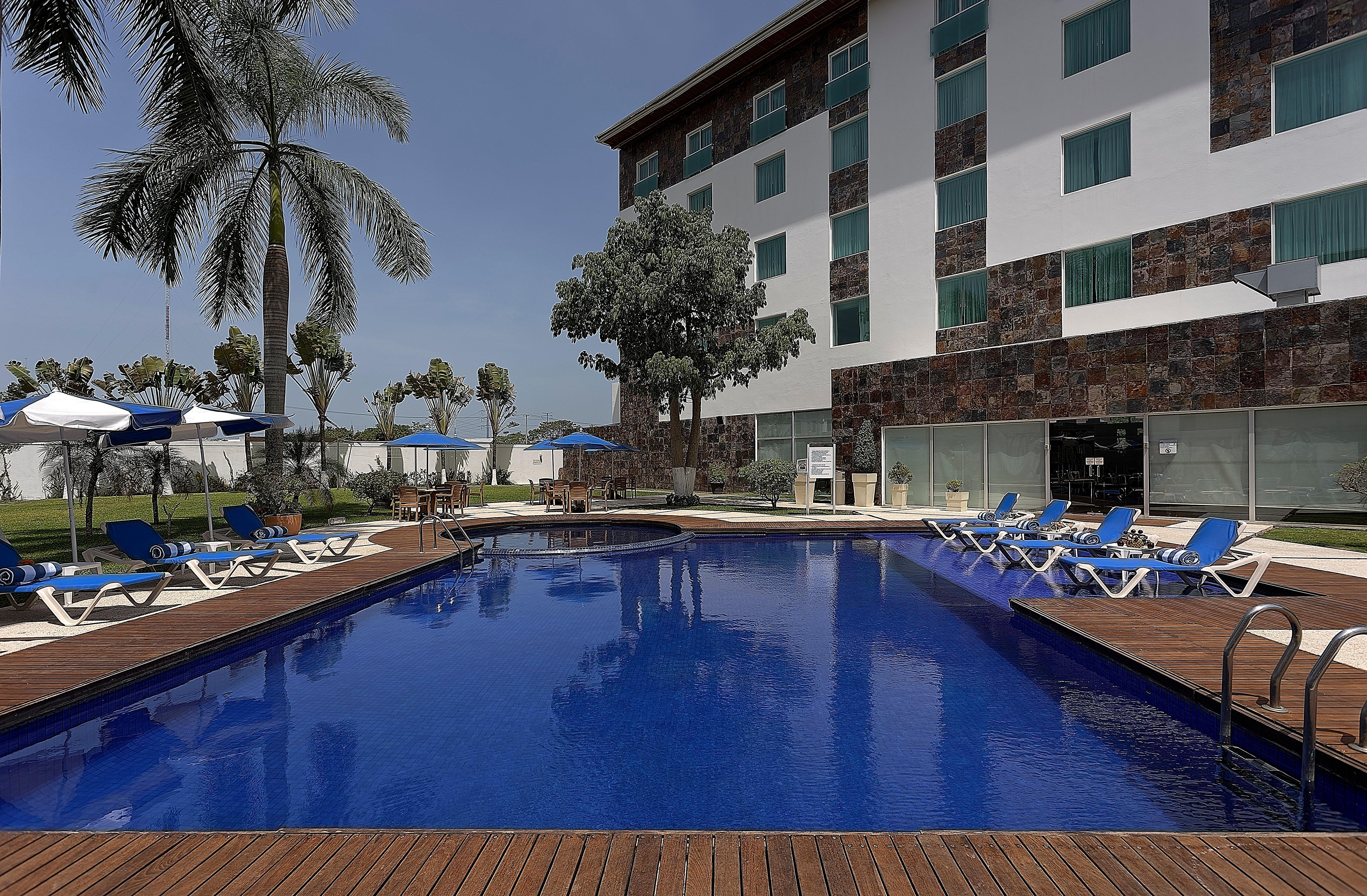 Holiday Inn Express Villahermosa, An Ihg Hotel Exterior photo